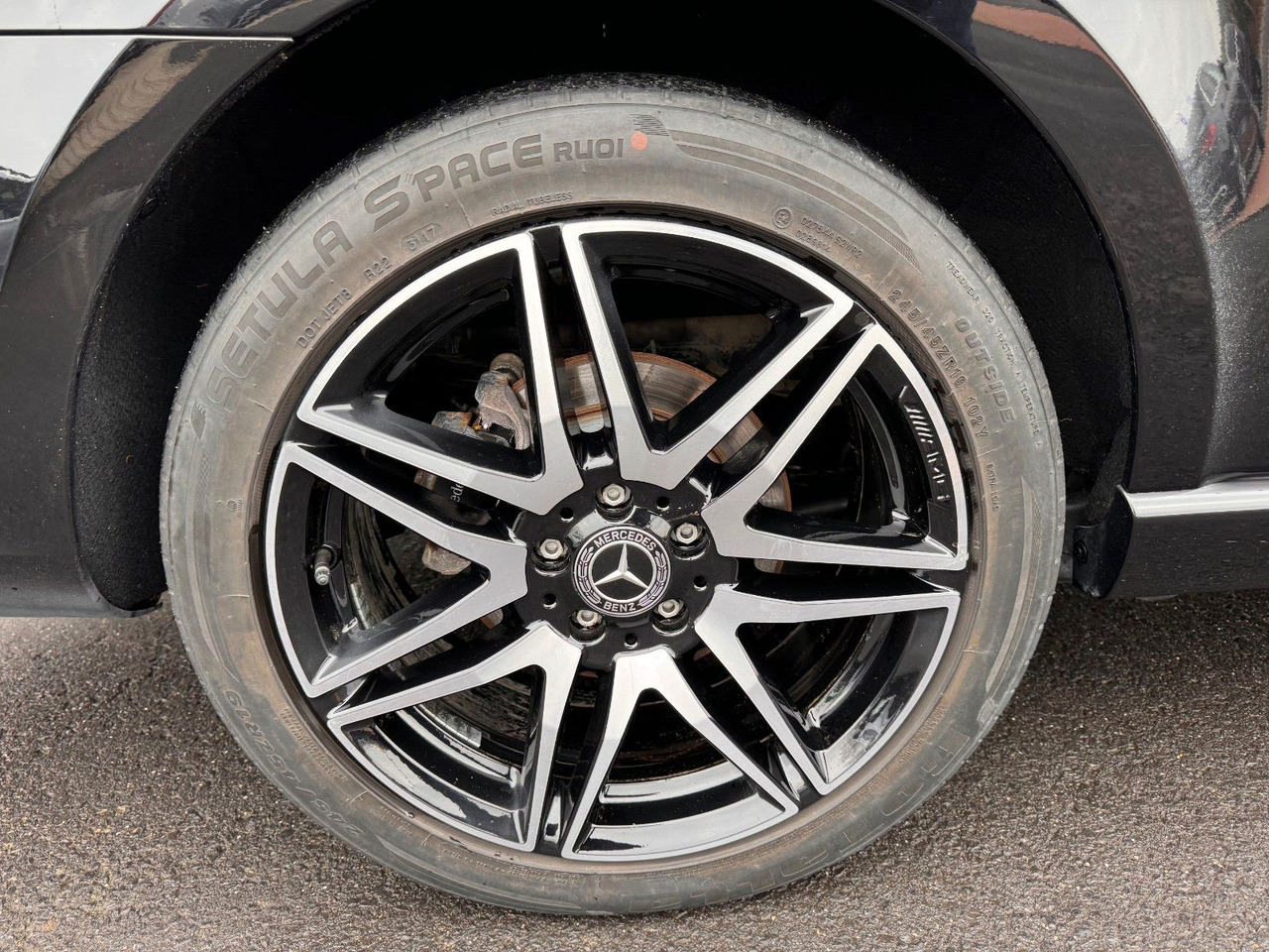 Mercedes-Benz V 300 4MATIC AVA ED AMG Extral AIRMATIC Stdh AHK - 스테이션 왜건 : 사진 4 Mercedes-Benz V 300 4MATIC AVA ED AMG Extral AIRMATIC Stdh AHK - 스테이션 왜건 : 사진 4