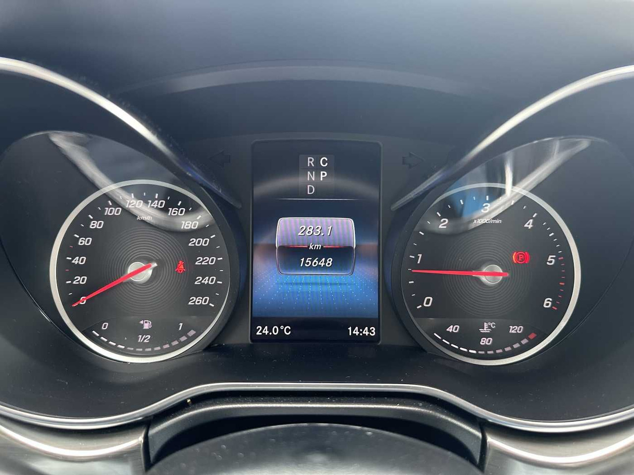 스테이션 왜건 Mercedes-Benz V 300 d 4MATIC EXCLUSIVE AMG Panorama DISTRONIC : 사진 13