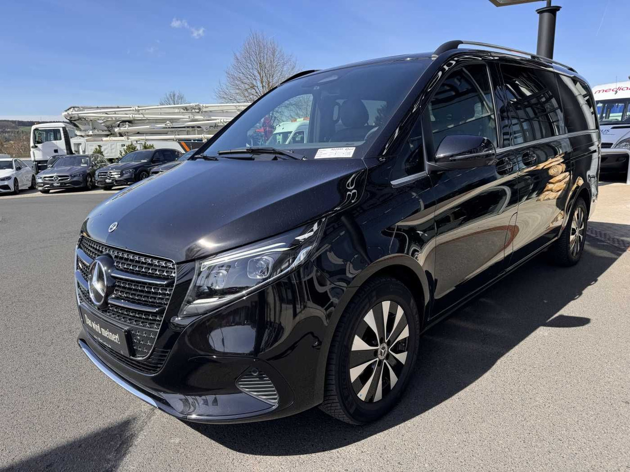 Mercedes-Benz V 300 d AVA AHK 2,5to DISTRONIC 360Kam Standheiz - 승합차 : 사진 3 Mercedes-Benz V 300 d AVA AHK 2,5to DISTRONIC 360Kam Standheiz - 승합차 : 사진 3