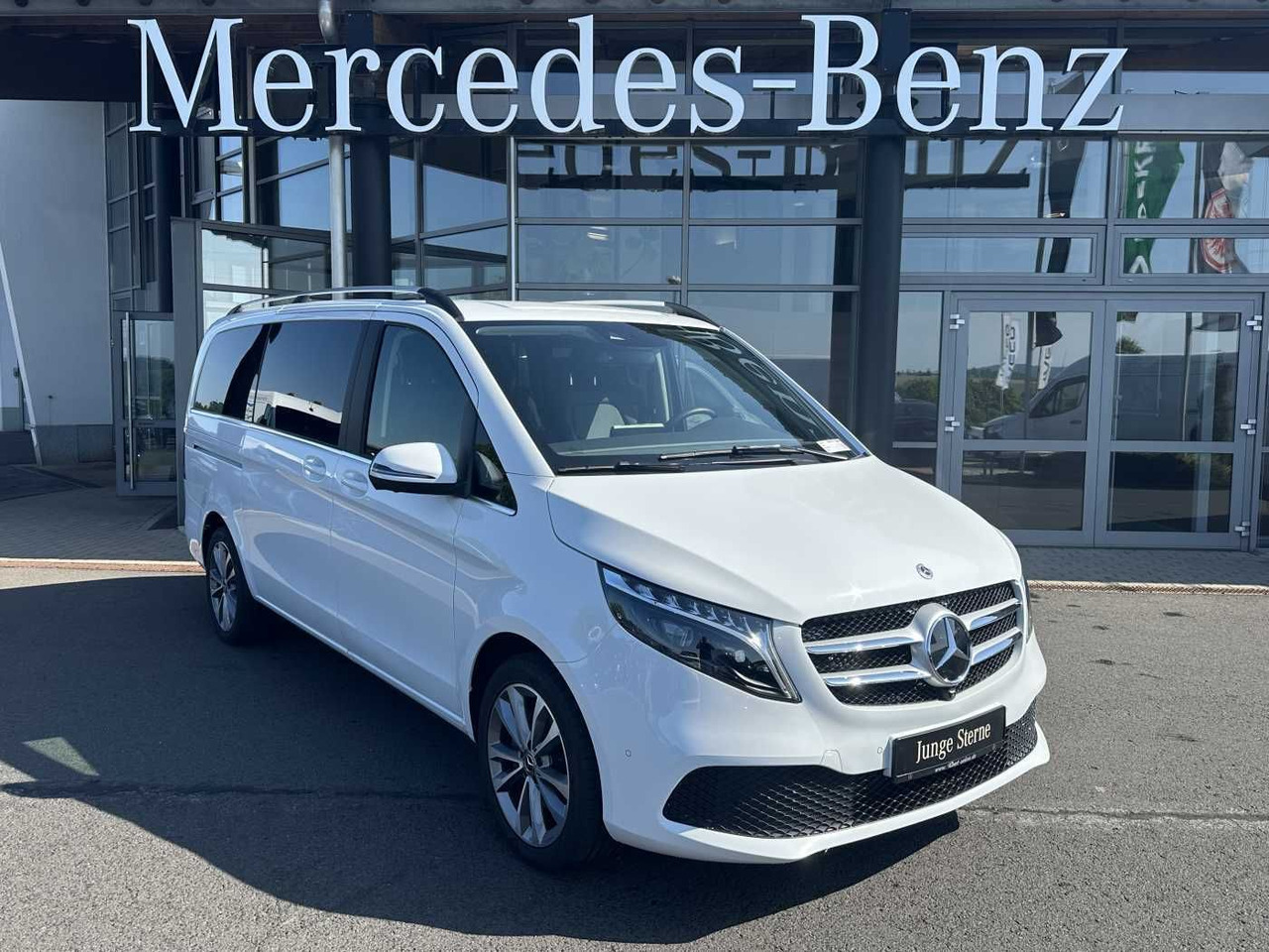 Mercedes-Benz V 300 d AVA ED 6Sitze Burmester 360Kamera el Tür - 차량 : 사진 1 Mercedes-Benz V 300 d AVA ED 6Sitze Burmester 360Kamera el Tür - 차량 : 사진 1