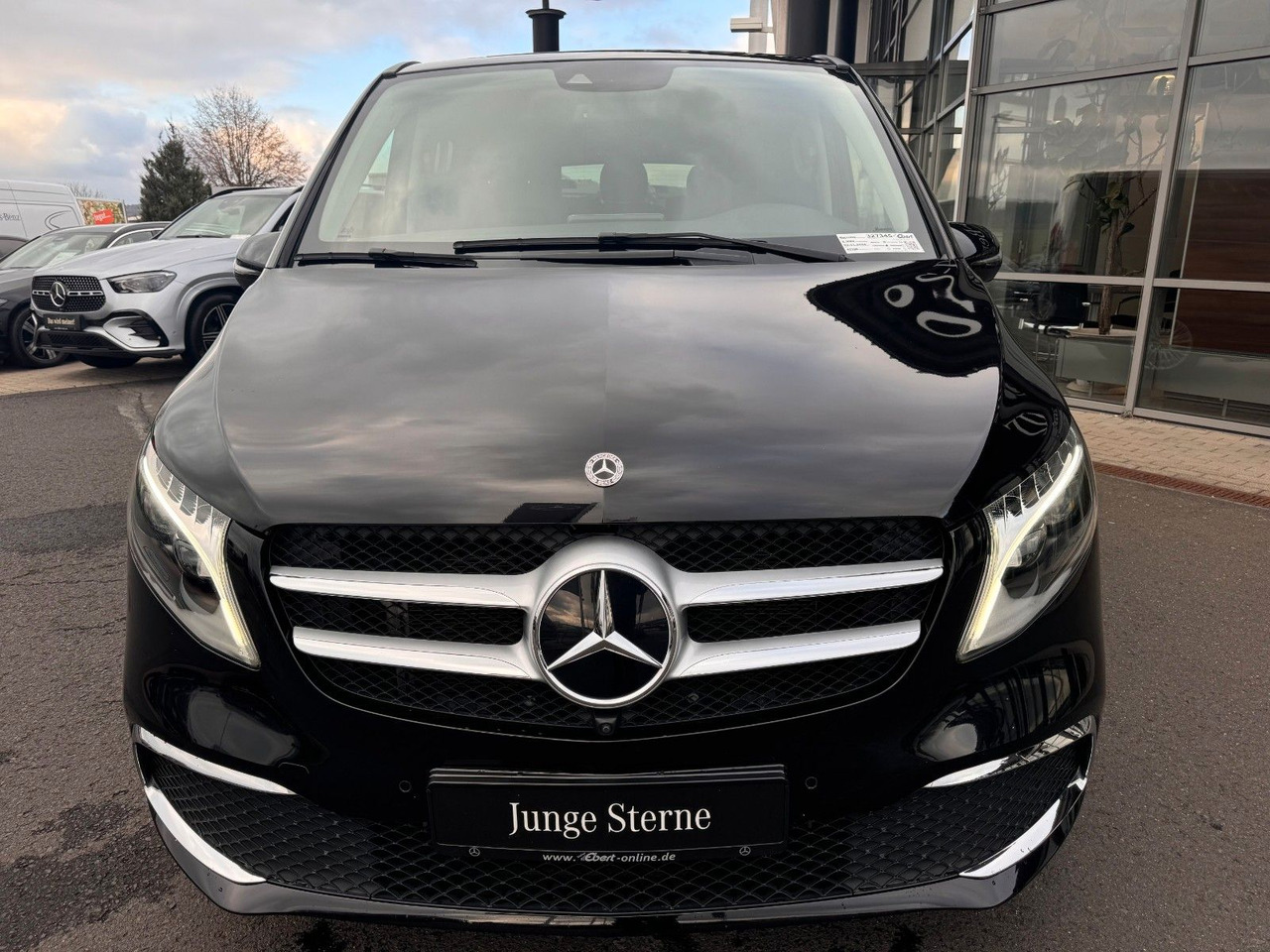 Mercedes-Benz V 300 d AVA Extralang 4MATIC AHK Stdh DISTRONIC - 승합차 : 사진 2 Mercedes-Benz V 300 d AVA Extralang 4MATIC AHK Stdh DISTRONIC - 승합차 : 사진 2
