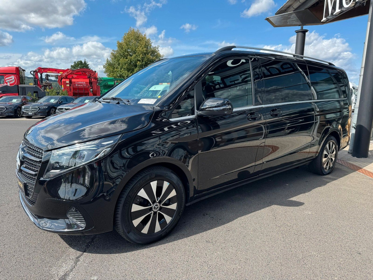 Mercedes-Benz V 300 d AVANTGARDE Extralang 360Kamera Standheiz - 승합차 : 사진 2 Mercedes-Benz V 300 d AVANTGARDE Extralang 360Kamera Standheiz - 승합차 : 사진 2