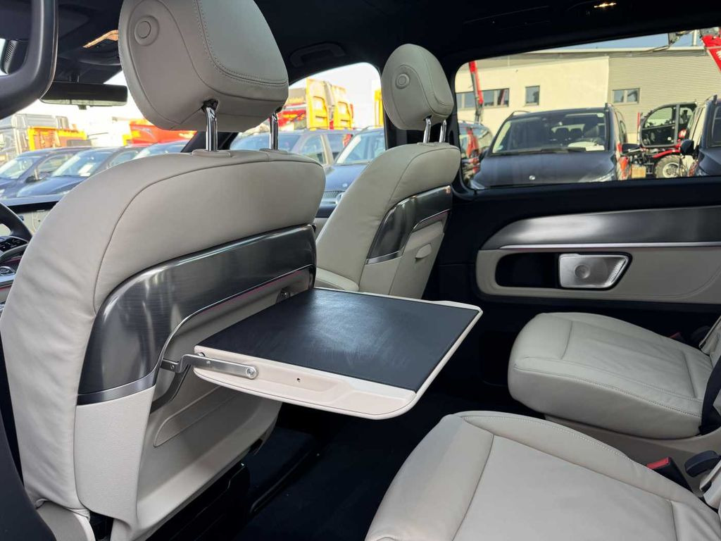 리스 Mercedes-Benz V 300 d EXCLUSIVE 4MATIC Panorama AHK2,5 Stdheiz  Mercedes-Benz V 300 d EXCLUSIVE 4MATIC Panorama AHK2,5 Stdheiz : 사진 9