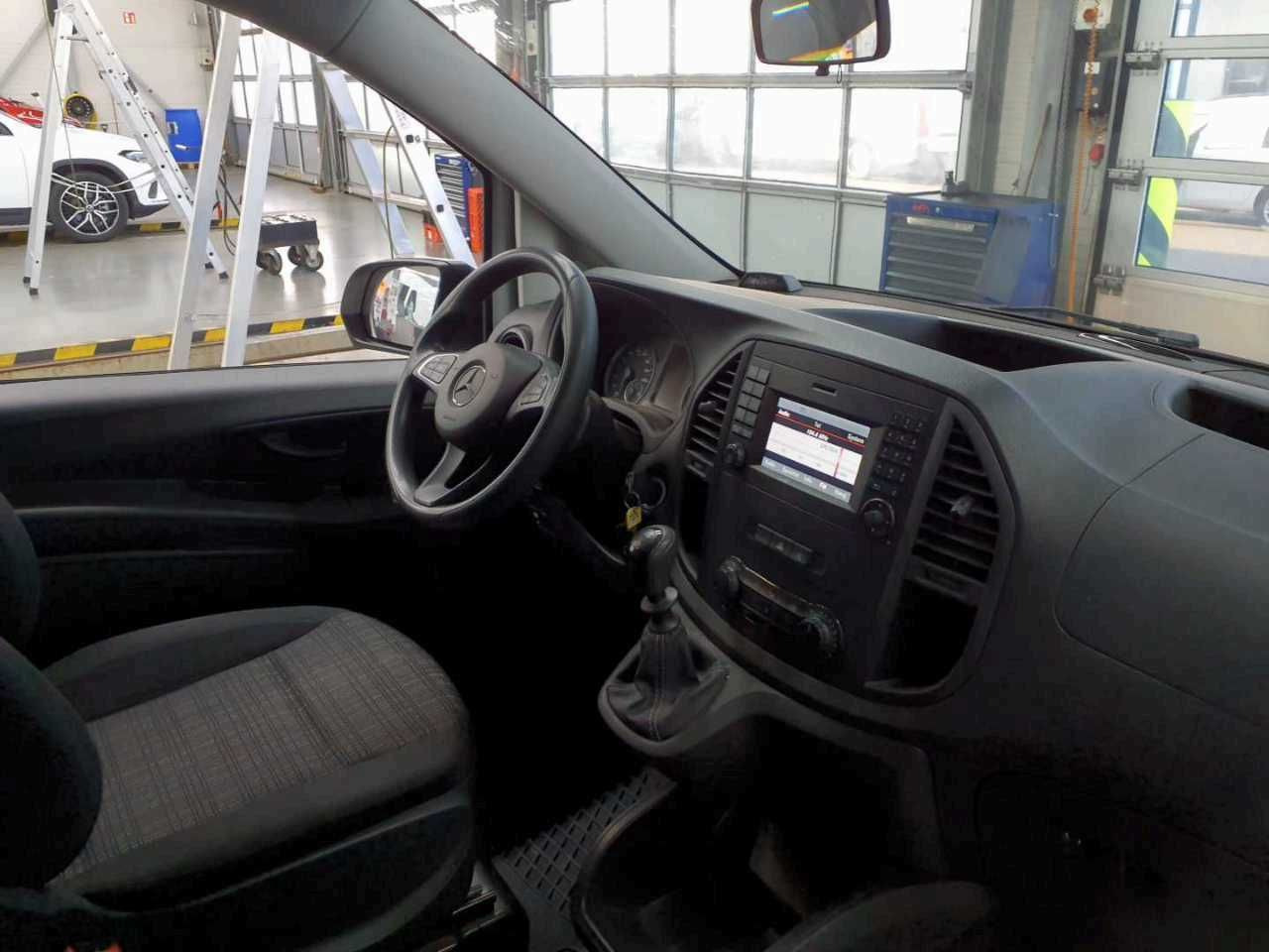 Mercedes-Benz Vito 114 CDI Mixto Klima Kamera Tempomat AHK - 승합차, 콤비 밴 : 사진 5 Mercedes-Benz Vito 114 CDI Mixto Klima Kamera Tempomat AHK - 승합차, 콤비 밴 : 사진 5