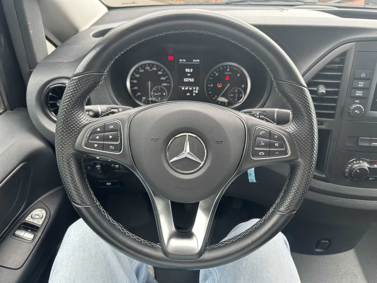 차량 Mercedes-Benz Vito 116 CDI Tourer 3430 9G 2xKlima Kamera : 사진 11