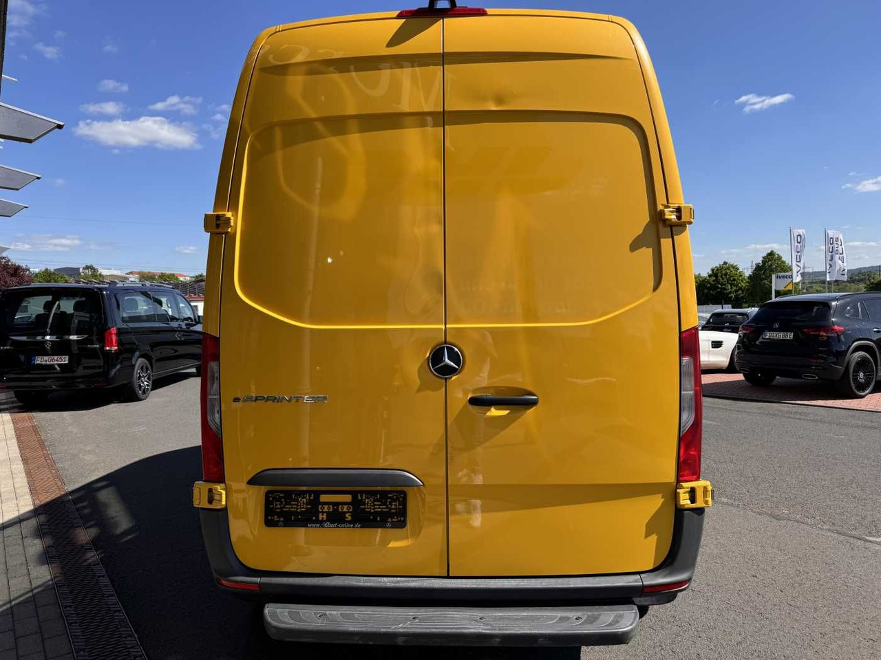Mercedes-Benz eSprinter 312 KEP-AusbauPaket-Regal Kamera Klima - 패널 밴, 전기 밴 : 사진 4 Mercedes-Benz eSprinter 312 KEP-AusbauPaket-Regal Kamera Klima - 패널 밴, 전기 밴 : 사진 4