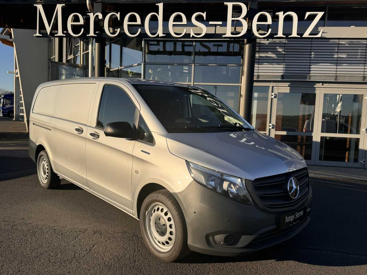 Mercedes-Benz eVito 112 Audio 30 Sitzheizung Kamera Tempomat - 소형 밴, 전기 밴 : 사진 1 Mercedes-Benz eVito 112 Audio 30 Sitzheizung Kamera Tempomat - 소형 밴, 전기 밴 : 사진 1