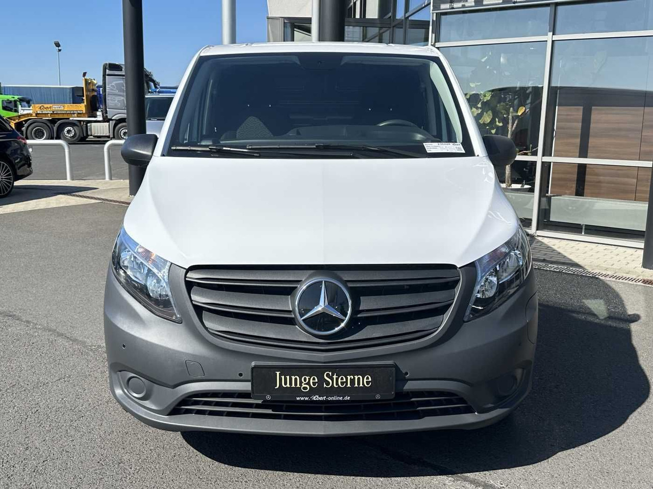 Mercedes-Benz eVito 112 Klima Kamera Audio 30 Sitzheiz Tempom. - 소형 밴, 전기 밴 : 사진 2 Mercedes-Benz eVito 112 Klima Kamera Audio 30 Sitzheiz Tempom. - 소형 밴, 전기 밴 : 사진 2