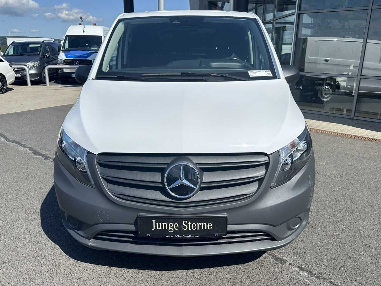 Mercedes-Benz eVito 112 Klima Kamera Navi SHZ Tempomat - 소형 밴, 전기 밴 : 사진 2 Mercedes-Benz eVito 112 Klima Kamera Navi SHZ Tempomat - 소형 밴, 전기 밴 : 사진 2