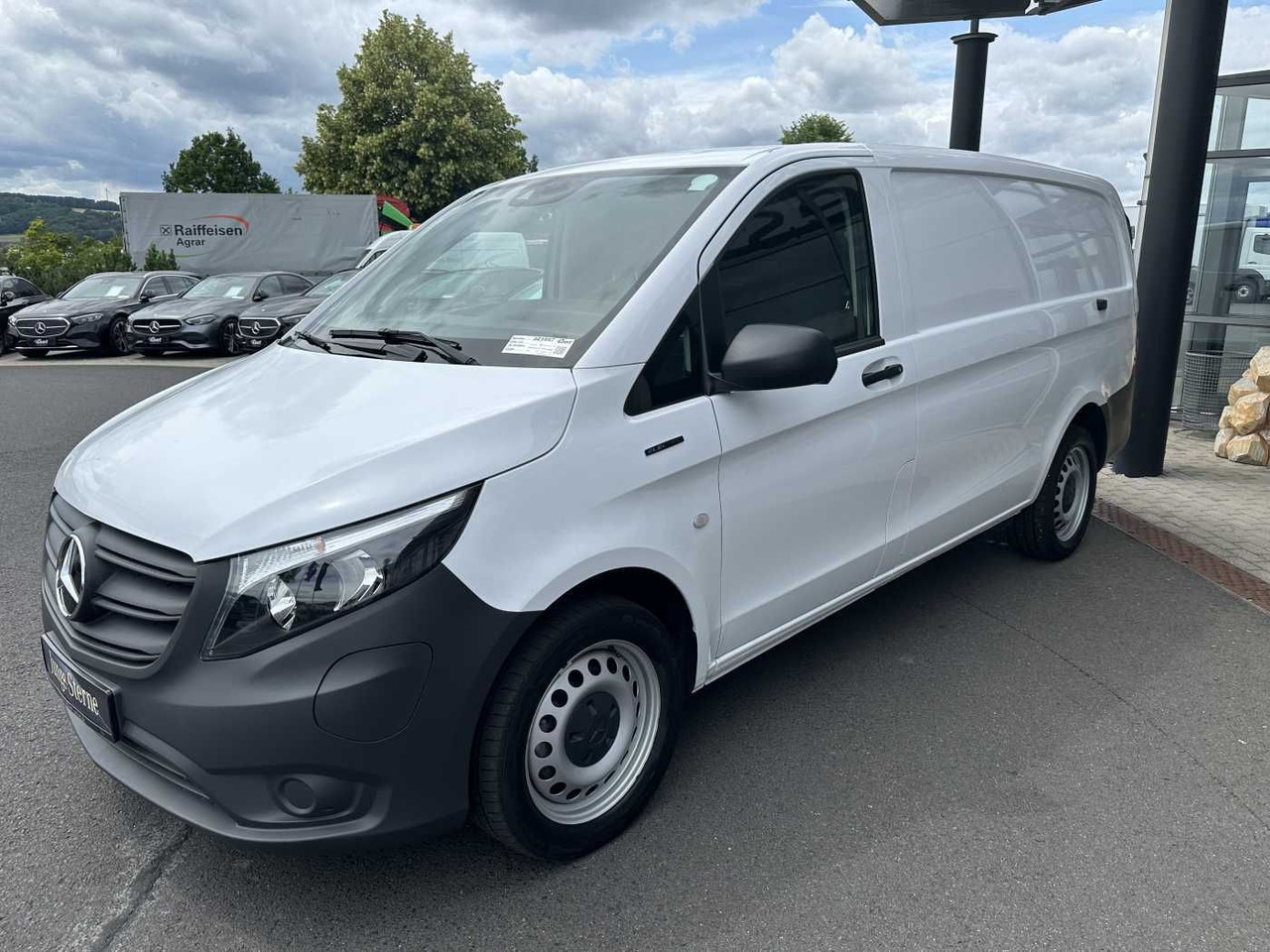 Mercedes-Benz eVito 112 Klima Kamera Navi SHZ Tempomat - 소형 밴, 전기 밴 : 사진 3 Mercedes-Benz eVito 112 Klima Kamera Navi SHZ Tempomat - 소형 밴, 전기 밴 : 사진 3