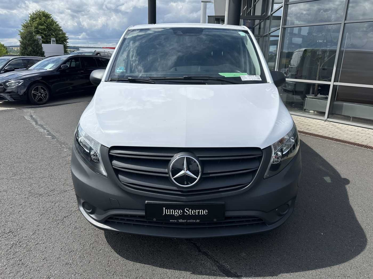 Mercedes-Benz eVito 112 Klima Kamera Navi SHZ Tempomat - 소형 밴, 전기 밴 : 사진 2 Mercedes-Benz eVito 112 Klima Kamera Navi SHZ Tempomat - 소형 밴, 전기 밴 : 사진 2