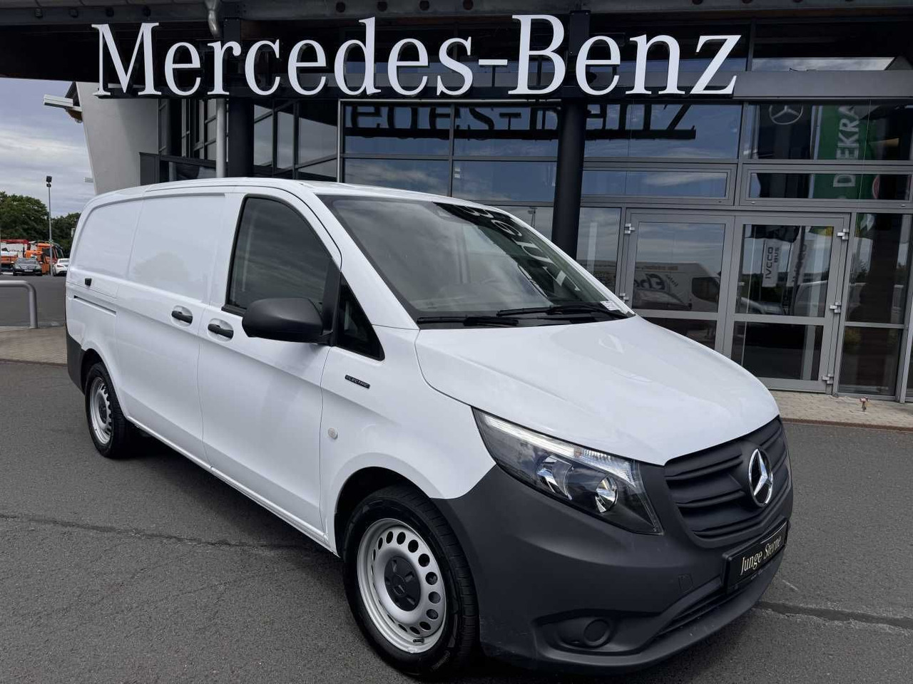 Mercedes-Benz eVito 112 Klima Kamera Navi SHZ Tempomat - 소형 밴, 전기 밴 : 사진 1 Mercedes-Benz eVito 112 Klima Kamera Navi SHZ Tempomat - 소형 밴, 전기 밴 : 사진 1