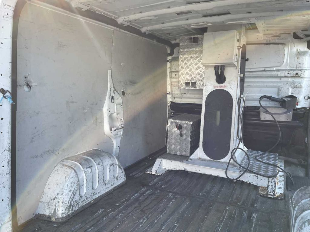 트럭 탑재 고가작업 플랫폼, 밴 Renault Trafic dCi 120 L1H1 / TIME France ETL 21 8m : 사진 11