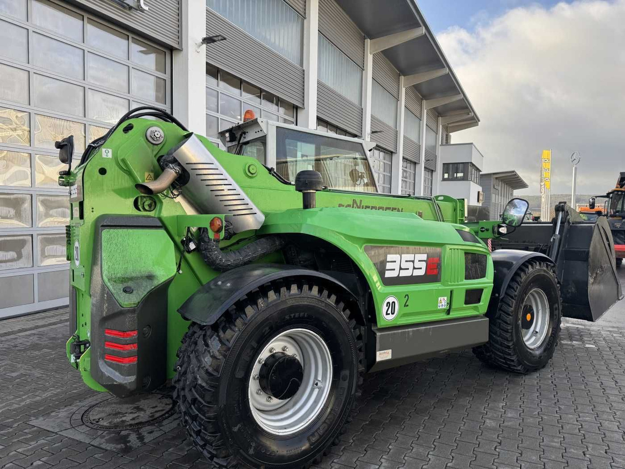 Sennebogen 355 E / Greifschaufel / nur 2.260h! - 휠 로더 : 사진 3 Sennebogen 355 E / Greifschaufel / nur 2.260h! - 휠 로더 : 사진 3