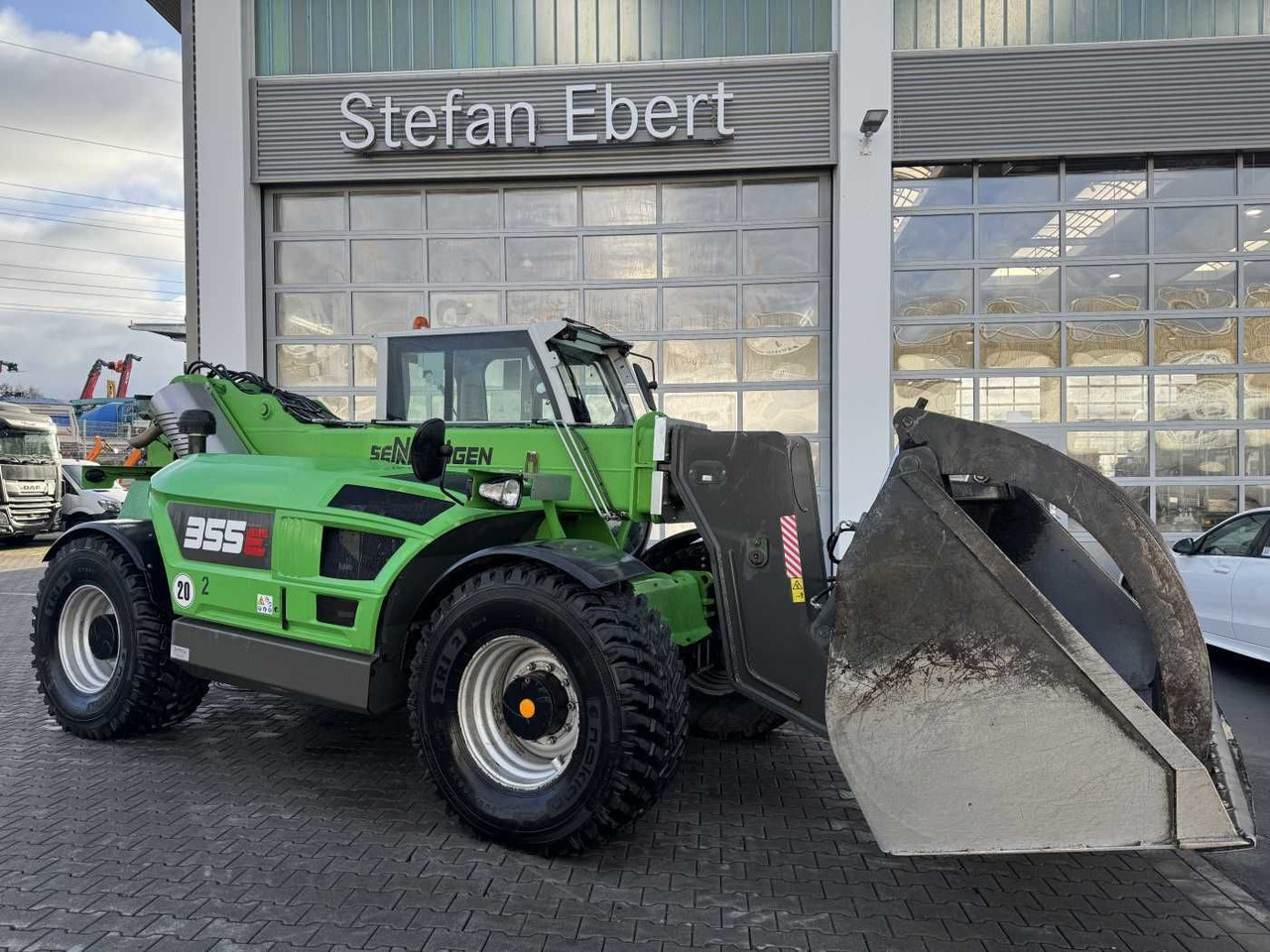 Sennebogen 355 E / Greifschaufel / nur 2.260h! - 휠 로더 : 사진 1 Sennebogen 355 E / Greifschaufel / nur 2.260h! - 휠 로더 : 사진 1