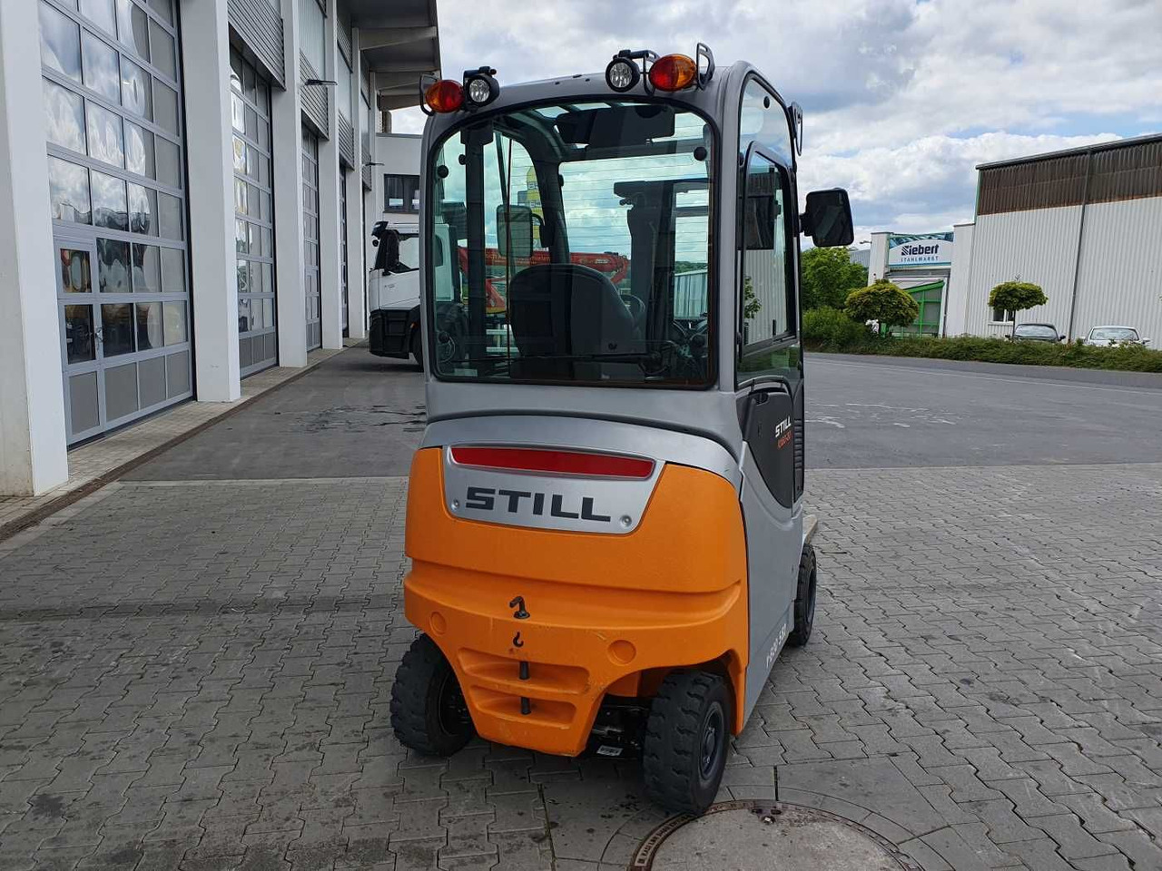 Still RX60-20 - Triplex: 4.5m / SS / 2023! / nur 603h! - 전기 지게차 : 사진 4 Still RX60-20 - Triplex: 4.5m / SS / 2023! / nur 603h! - 전기 지게차 : 사진 4