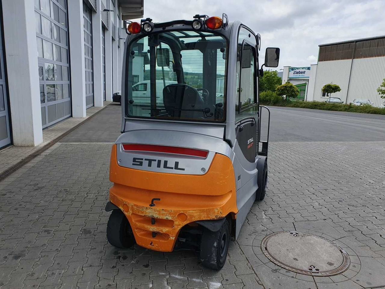 Still RX60-30L/600 - Triplex: 4.6m / SS / 9.311h - 전기 지게차 : 사진 5 Still RX60-30L/600 - Triplex: 4.6m / SS / 9.311h - 전기 지게차 : 사진 5