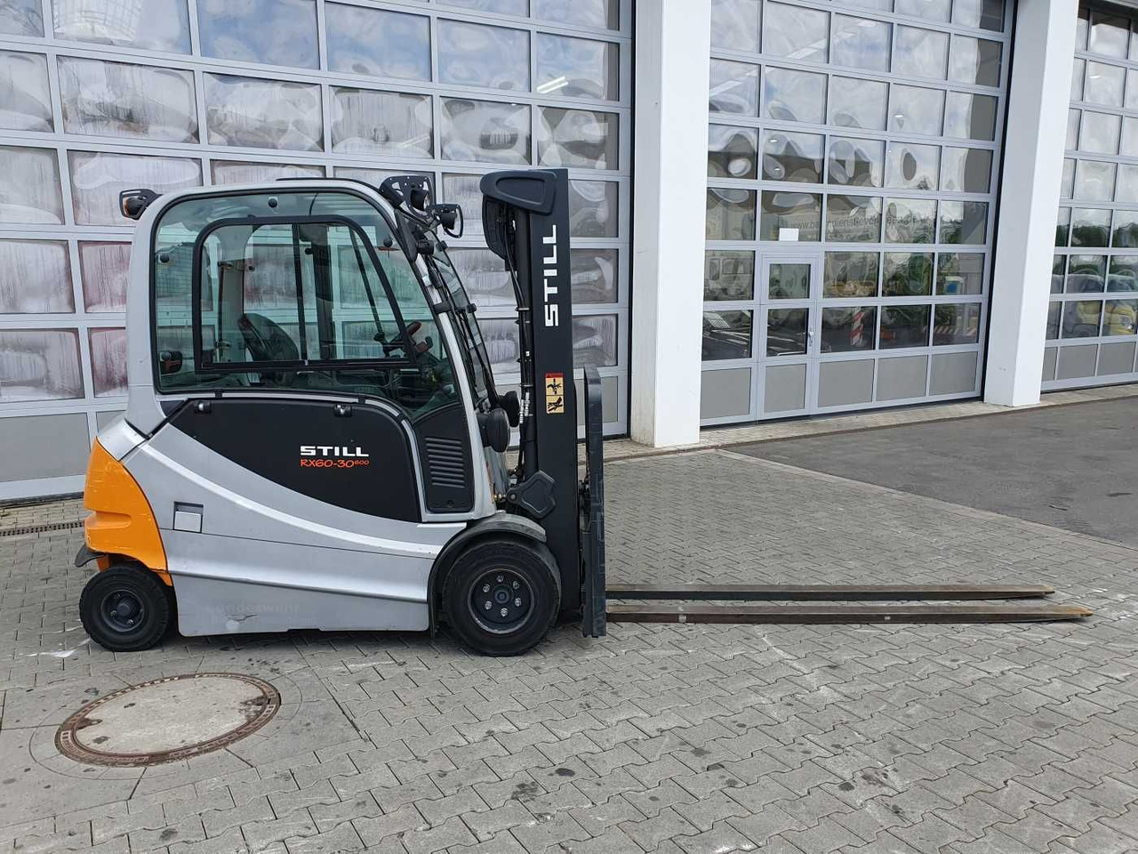 Still RX60-30L/600 - Triplex: 4.6m / SS / 9.311h - 전기 지게차 : 사진 3 Still RX60-30L/600 - Triplex: 4.6m / SS / 9.311h - 전기 지게차 : 사진 3