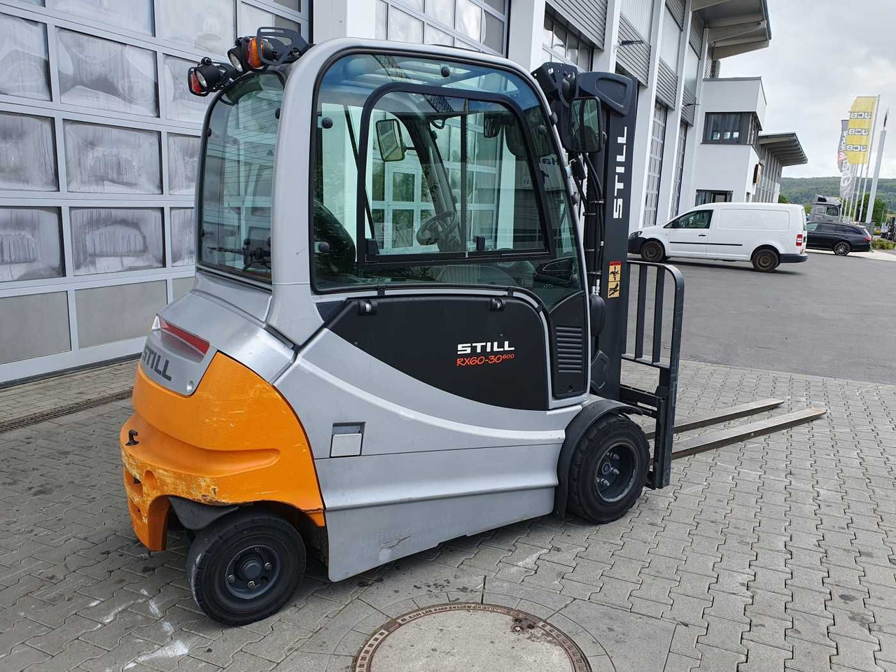 Still RX60-30L/600 - Triplex: 4.6m / SS / 9.311h - 전기 지게차 : 사진 4 Still RX60-30L/600 - Triplex: 4.6m / SS / 9.311h - 전기 지게차 : 사진 4