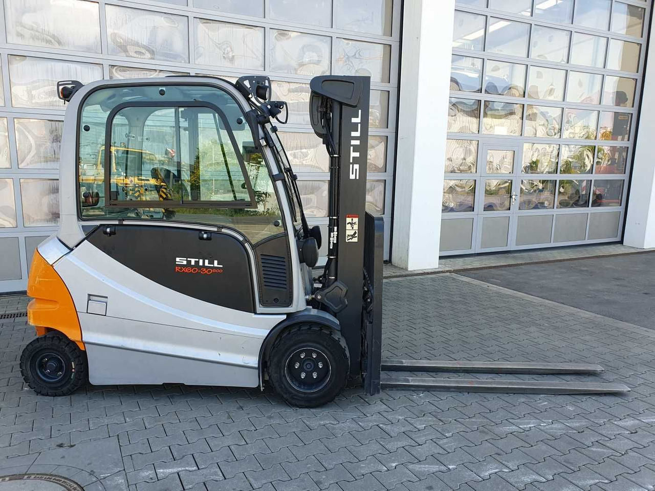 Still RX60-30L/600 - Triplex: 4.6m / Waage /nur 1.629h - 전기 지게차 : 사진 2 Still RX60-30L/600 - Triplex: 4.6m / Waage /nur 1.629h - 전기 지게차 : 사진 2
