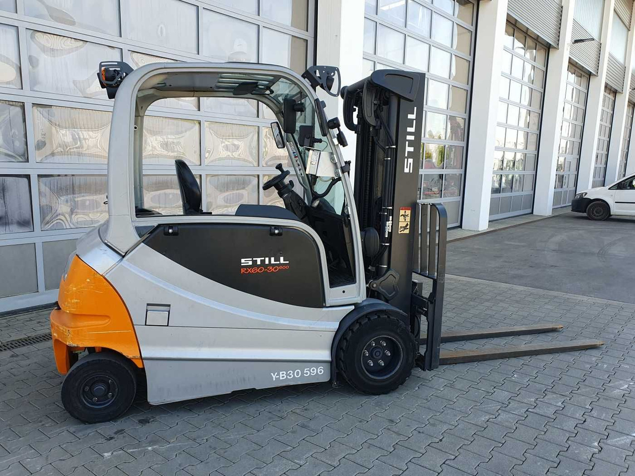 Still RX60-30L/600 - Triplex: 4.6m / Waage / nur 809h - 전기 지게차 : 사진 3 Still RX60-30L/600 - Triplex: 4.6m / Waage / nur 809h - 전기 지게차 : 사진 3