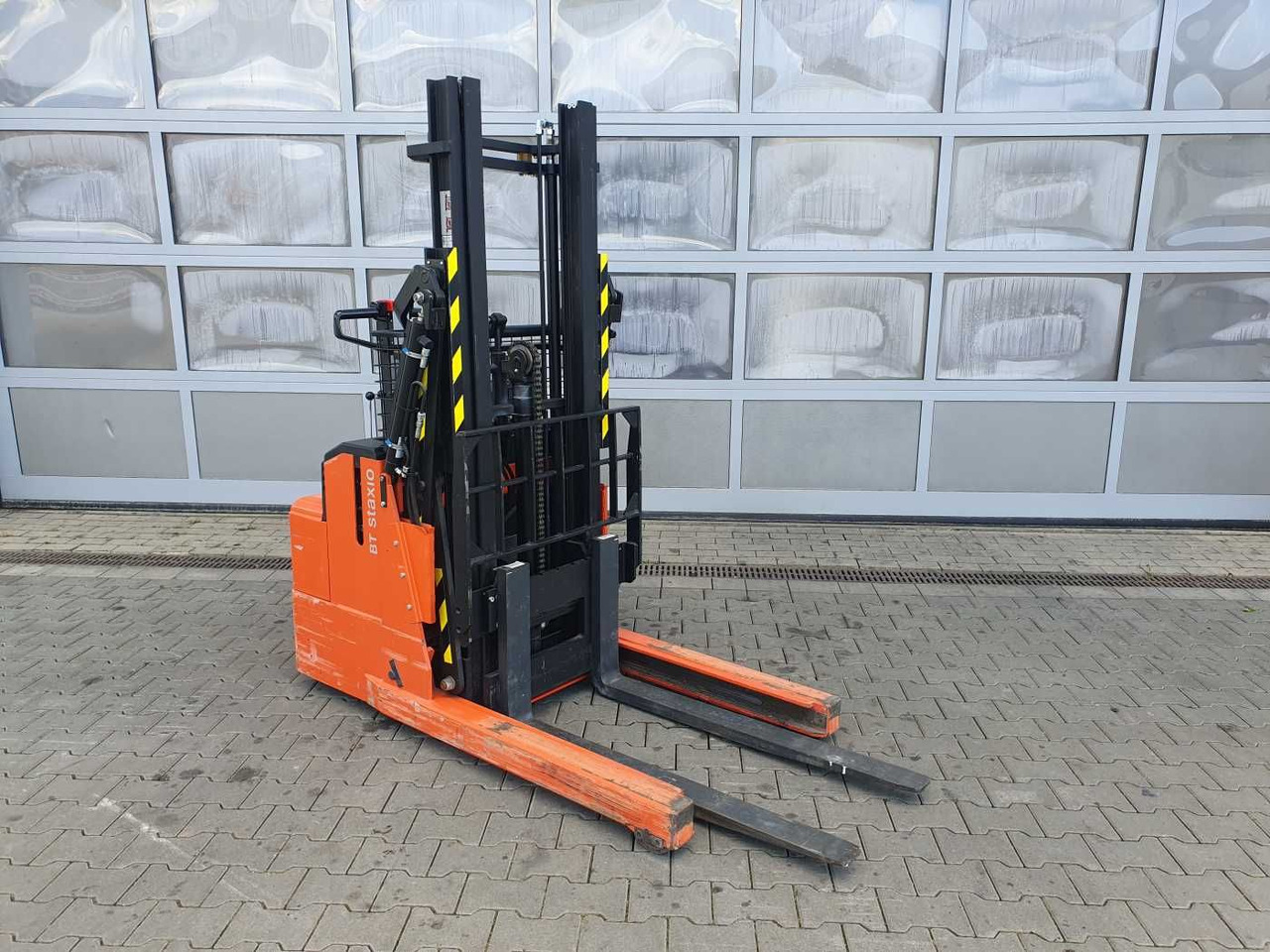 Toyota RWE 120 / Schubmaststapler / Duplex:2.9m / 257h! - 기타 기계 : 사진 2 Toyota RWE 120 / Schubmaststapler / Duplex:2.9m / 257h! - 기타 기계 : 사진 2