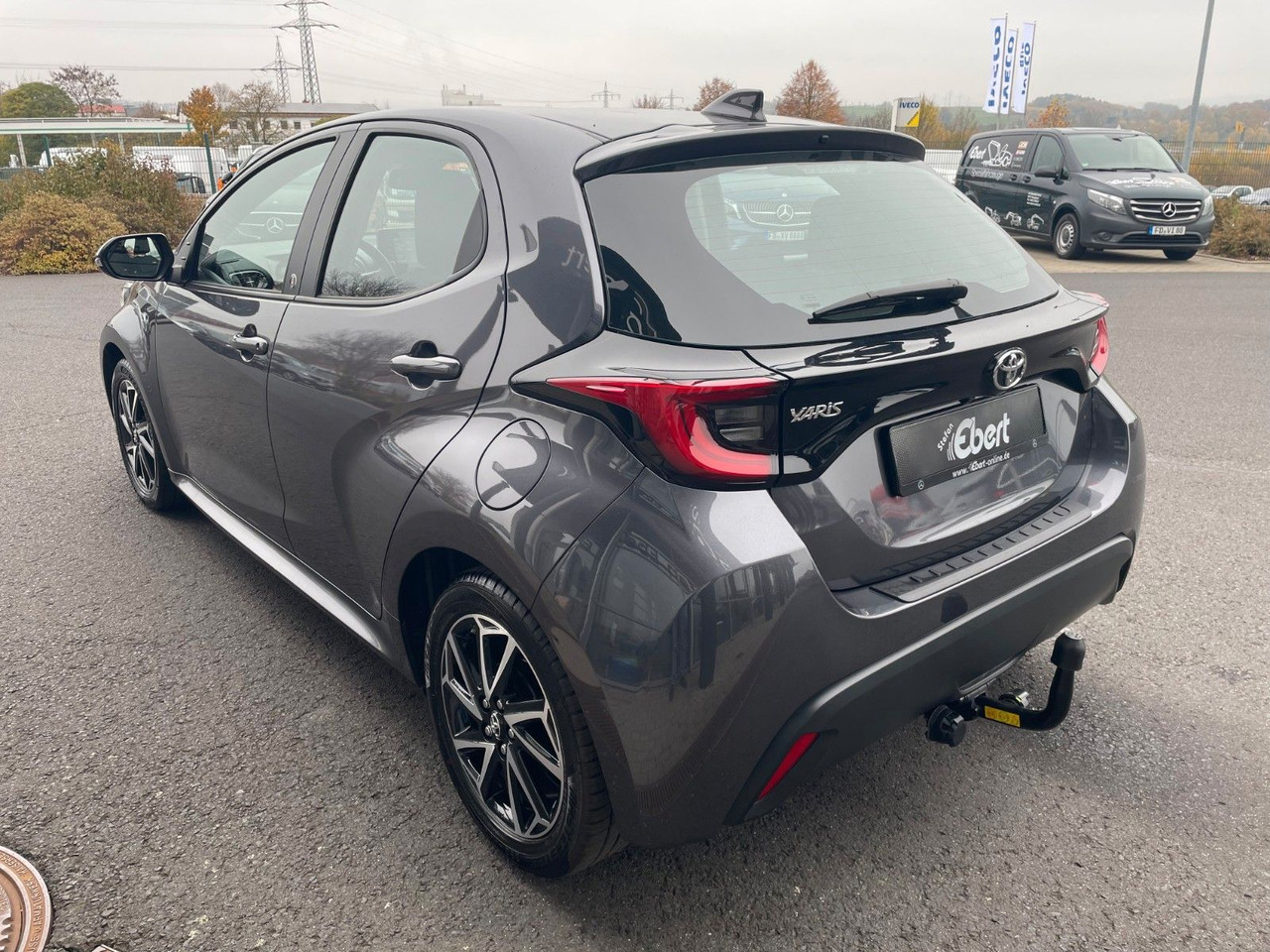 Toyota Yaris 1.5 VVT-iE Aut. Team D AHK+R-Kamera+SHZ - 차량 : 사진 4 Toyota Yaris 1.5 VVT-iE Aut. Team D AHK+R-Kamera+SHZ - 차량 : 사진 4