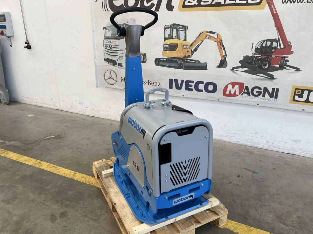 Weber CR 6 WSA Hatz-Diesel / 428 kg Rüttelplatte - 건설기계 : 사진 2 Weber CR 6 WSA Hatz-Diesel / 428 kg Rüttelplatte - 건설기계 : 사진 2