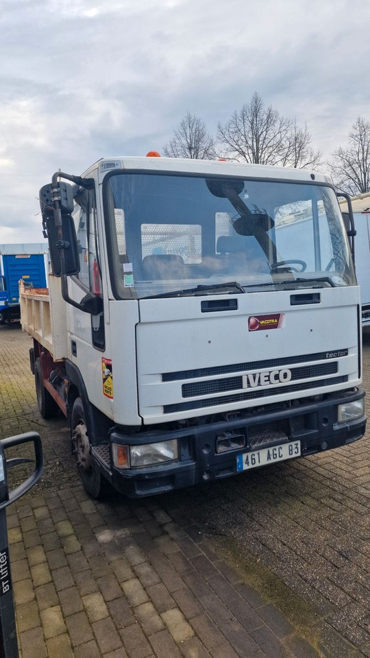 Iveco Tector - 덤프트럭 : 사진 3 Iveco Tector - 덤프트럭 : 사진 3