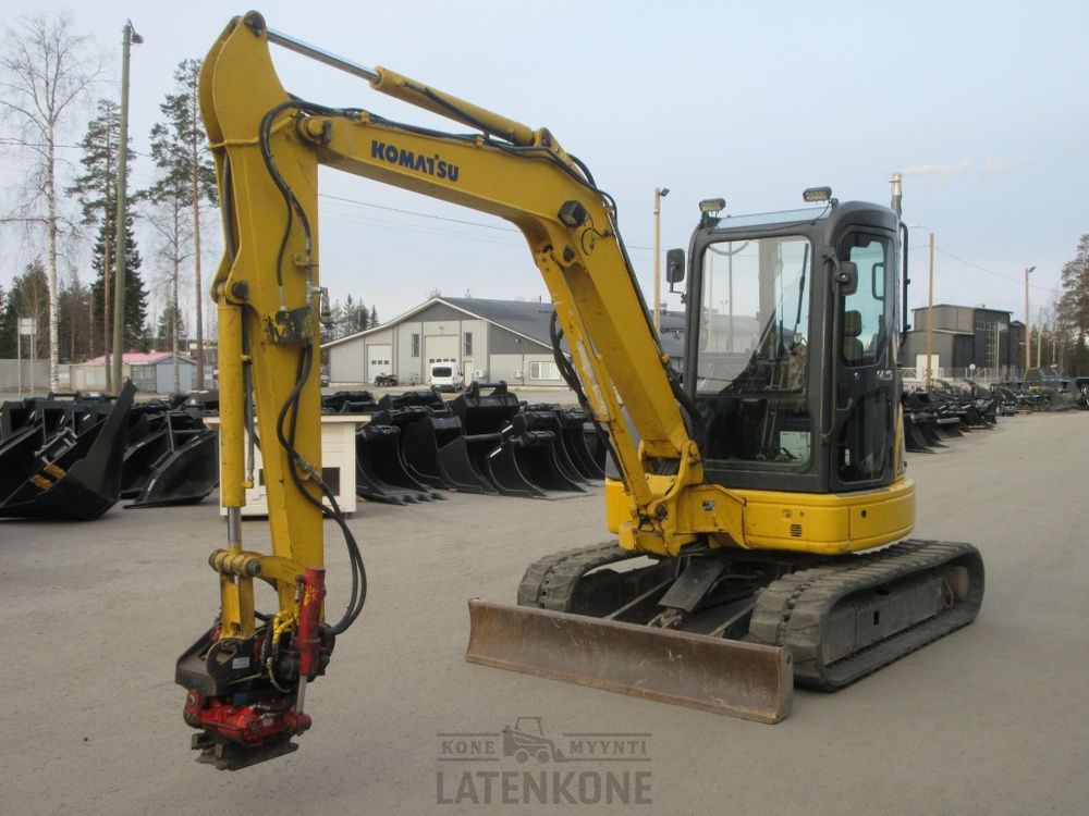 Komatsu PC50MR PETOKSELLA VIETY LÖYTÖPALKKIO STOLEN - 크롤러 굴삭기 : 사진 4 Komatsu PC50MR PETOKSELLA VIETY LÖYTÖPALKKIO STOLEN - 크롤러 굴삭기 : 사진 4