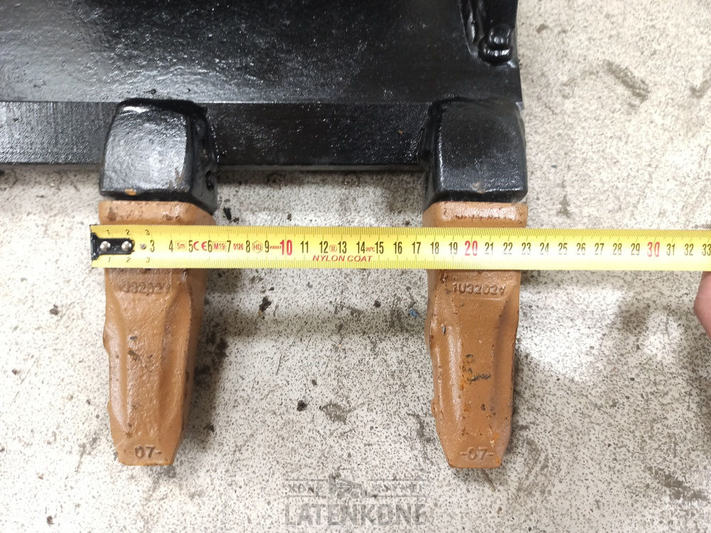 버킷 건설기계 용 Laten Kuokkakauha 600mm S45 kynsillä : 사진 11