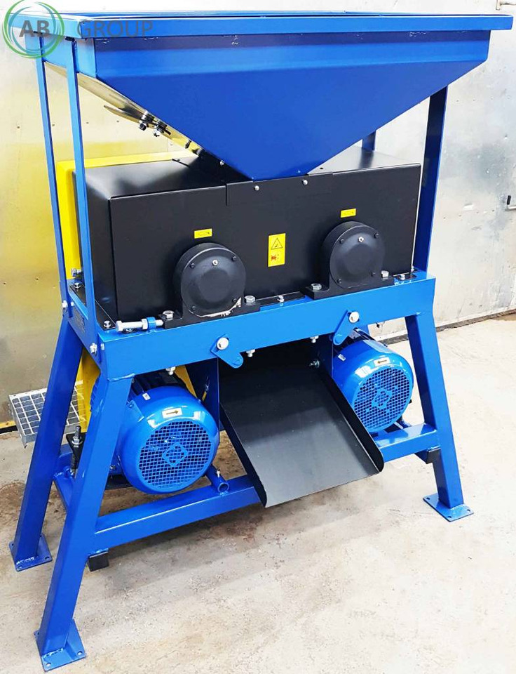 Masz-Rol twin-engine grain processor D-400 - 기타 기계 : 사진 1 Masz-Rol twin-engine grain processor D-400 - 기타 기계 : 사진 1