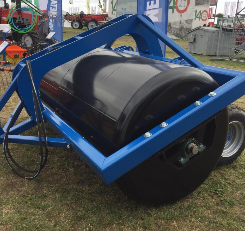 Metal-Technik Meadow Roller 2,66 m - 농장 롤러 : 사진 1 Metal-Technik Meadow Roller 2,66 m - 농장 롤러 : 사진 1