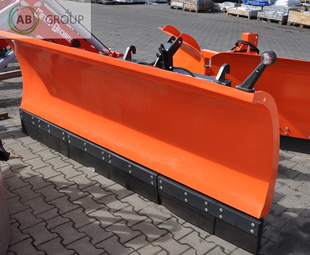 Metal-Technik snow plow 3.0 m category II - 제설차 농업용 기계 용 : 사진 4 Metal-Technik snow plow 3.0 m category II - 제설차 농업용 기계 용 : 사진 4