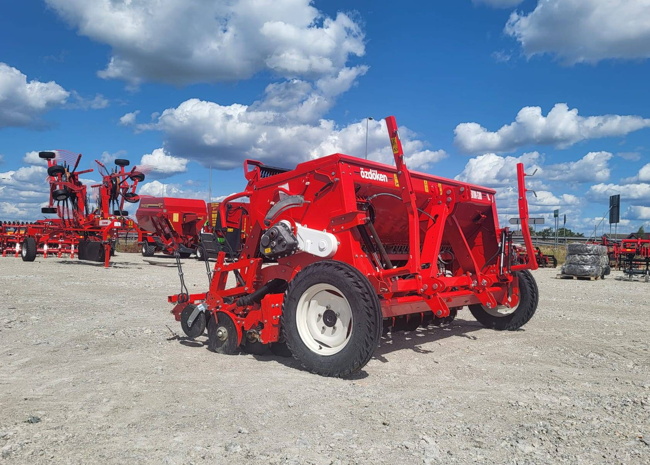 Ozdoken mechanical seed drill Pertum-S 300 - double-disc - on stock - 파종기 : 사진 3 Ozdoken mechanical seed drill Pertum-S 300 - double-disc - on stock - 파종기 : 사진 3