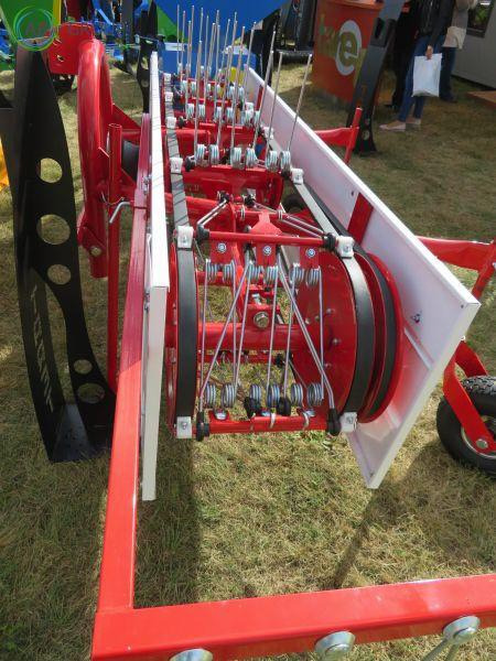 Taret belt rake Z296 - 반전기/ 레이크 : 사진 5 Taret belt rake Z296 - 반전기/ 레이크 : 사진 5