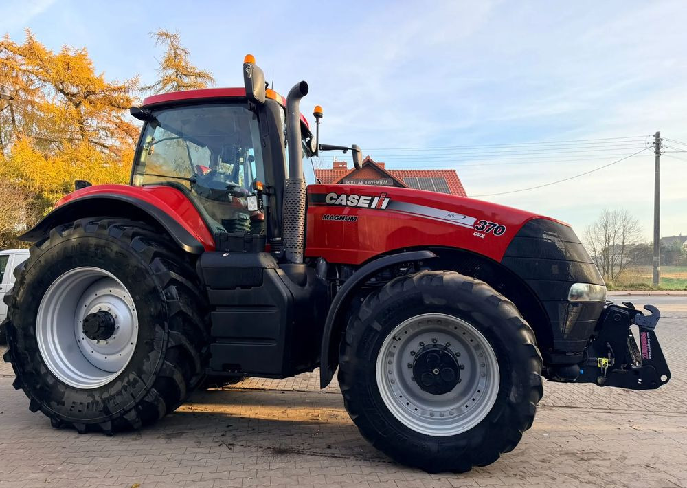Case IH Magnum 370 CVX - 장궤형 트랙터 : 사진 2 Case IH Magnum 370 CVX - 장궤형 트랙터 : 사진 2