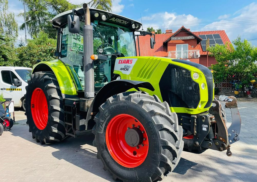 Claas Arion 620 - 장궤형 트랙터 : 사진 2 Claas Arion 620 - 장궤형 트랙터 : 사진 2