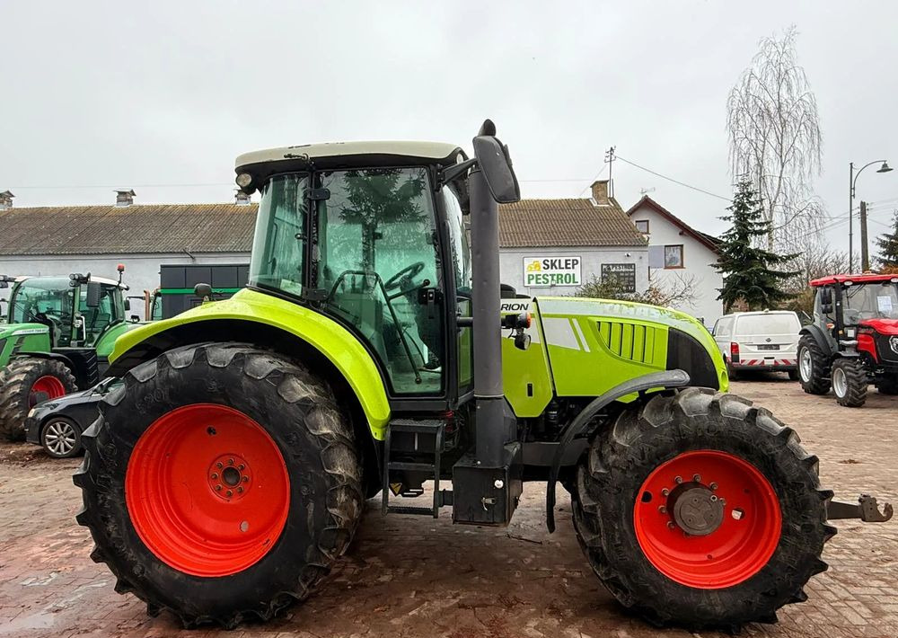 Claas Arion 620 - 장궤형 트랙터 : 사진 5 Claas Arion 620 - 장궤형 트랙터 : 사진 5