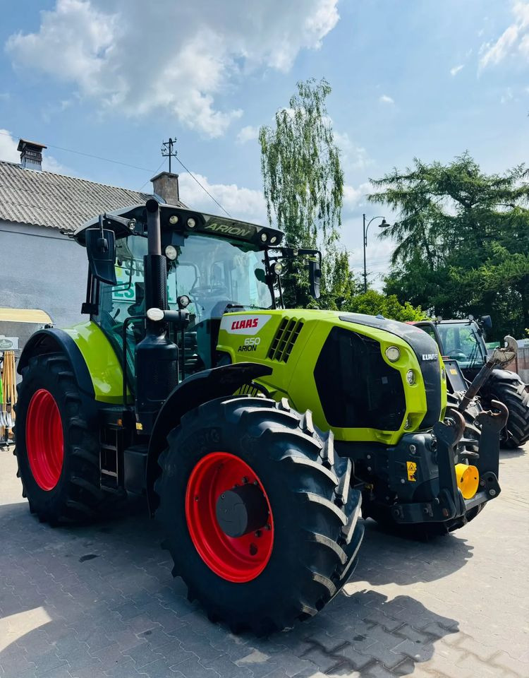 Claas Arion 650 CEBIS - 장궤형 트랙터 : 사진 2 Claas Arion 650 CEBIS - 장궤형 트랙터 : 사진 2