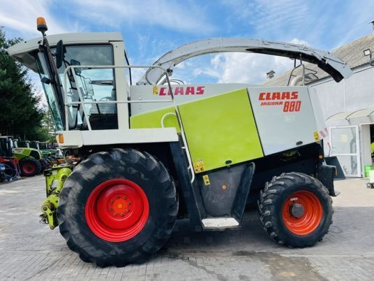 Claas JAGUAR 880 - 견인식 목초수확기 : 사진 1 Claas JAGUAR 880 - 견인식 목초수확기 : 사진 1