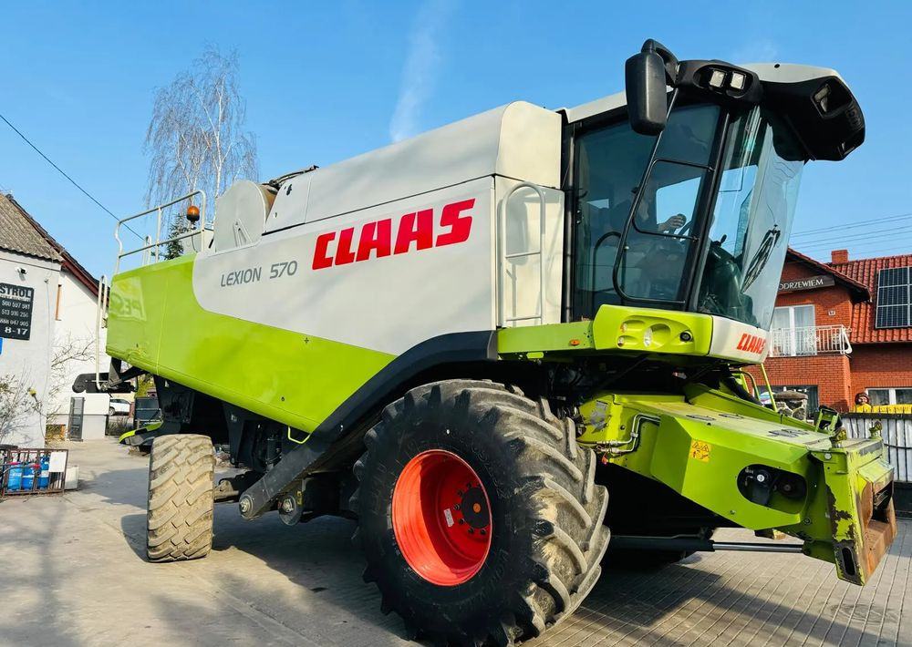 Claas Lexion 570 - 목초수확기 : 사진 2 Claas Lexion 570 - 목초수확기 : 사진 2