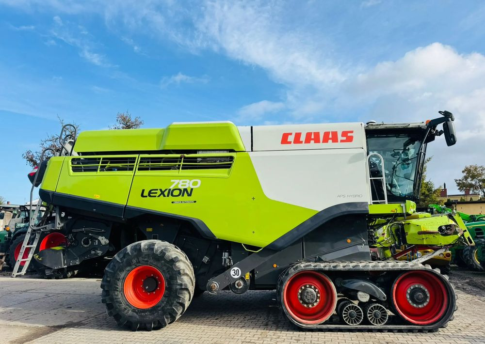 Claas Lexion 780 TT - 목초수확기 : 사진 2 Claas Lexion 780 TT - 목초수확기 : 사진 2
