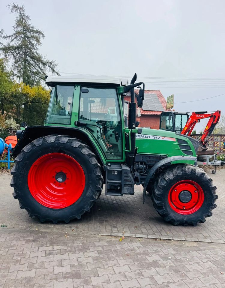 Fendt 312 Vario - 장궤형 트랙터 : 사진 5 Fendt 312 Vario - 장궤형 트랙터 : 사진 5