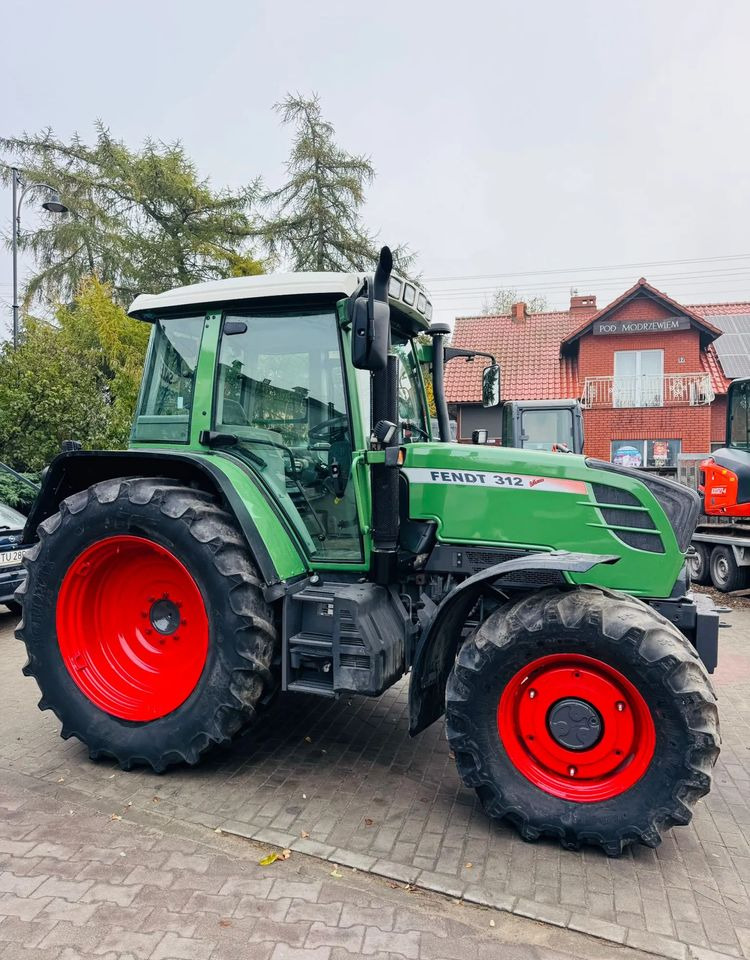 Fendt 312 Vario - 장궤형 트랙터 : 사진 3 Fendt 312 Vario - 장궤형 트랙터 : 사진 3