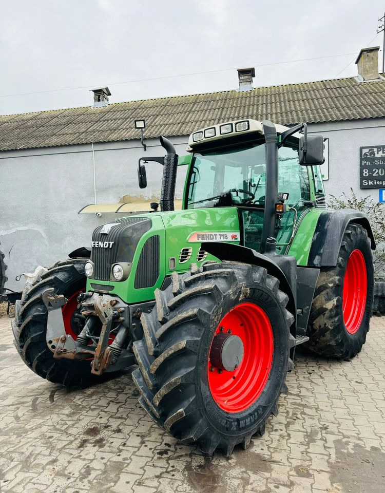 Fendt 718 Vario TMS - 장궤형 트랙터 : 사진 1 Fendt 718 Vario TMS - 장궤형 트랙터 : 사진 1