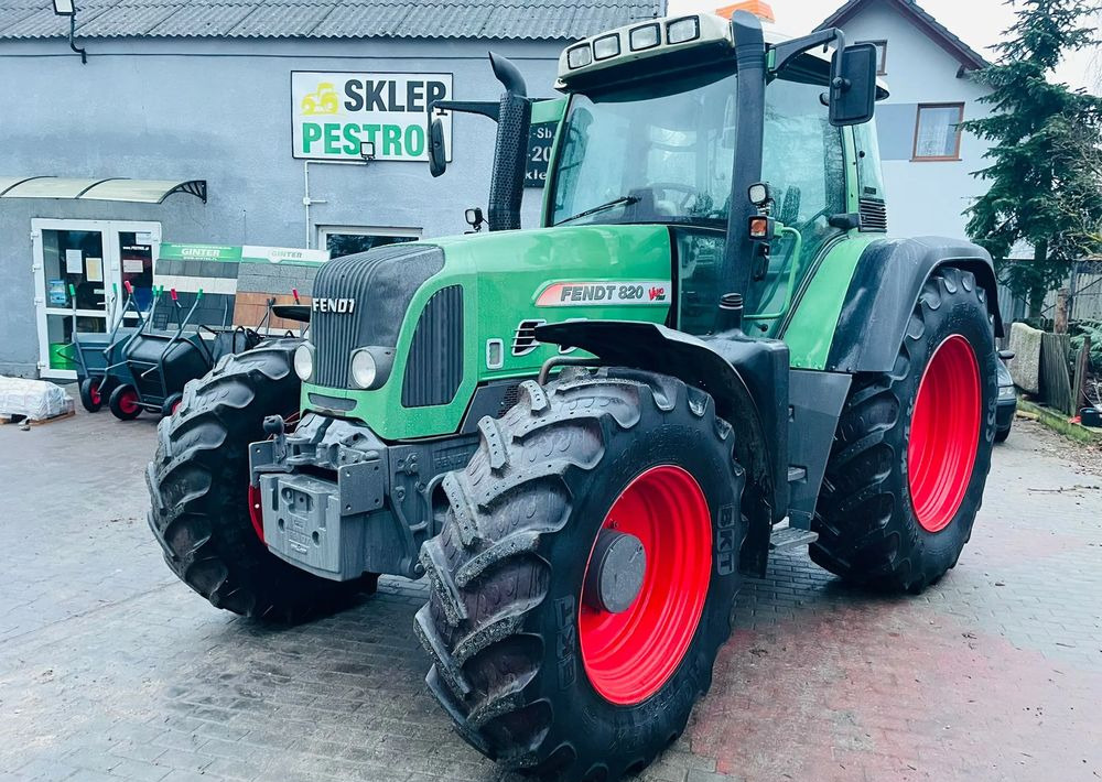 Fendt 820 - 장궤형 트랙터 : 사진 1 Fendt 820 - 장궤형 트랙터 : 사진 1