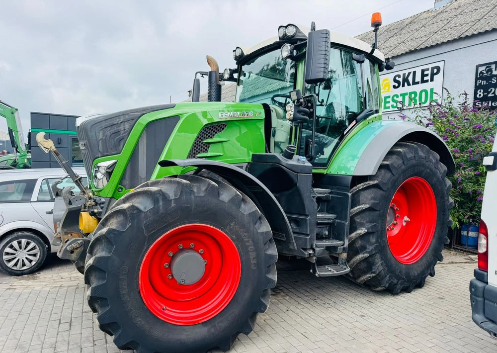 Fendt 828 Vario Profi Plus - 장궤형 트랙터 : 사진 2 Fendt 828 Vario Profi Plus - 장궤형 트랙터 : 사진 2