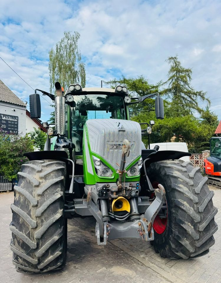 Fendt 828 Vario Profi Plus - 장궤형 트랙터 : 사진 3 Fendt 828 Vario Profi Plus - 장궤형 트랙터 : 사진 3