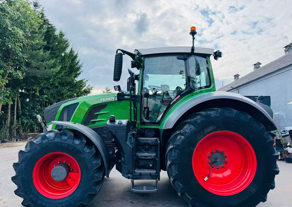 Fendt 828 Vario Profi Plus - 장궤형 트랙터 : 사진 3 Fendt 828 Vario Profi Plus - 장궤형 트랙터 : 사진 3